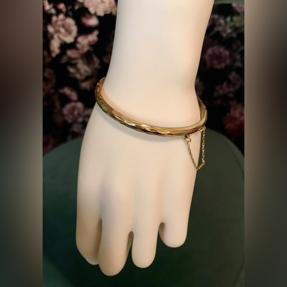 Sterling Silver Hinged Bangle Gold Tone Chain Clasp Bracelet